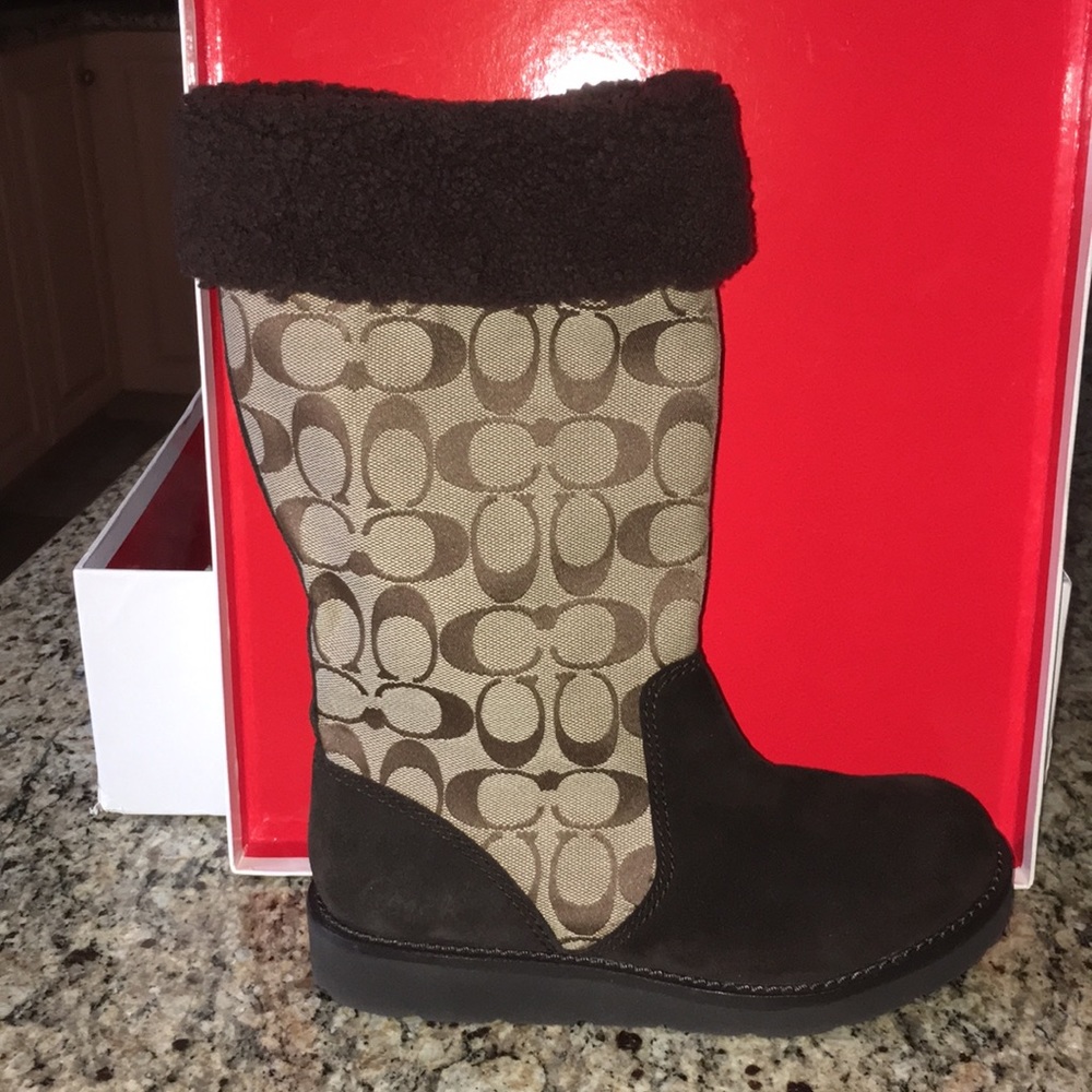 NEW COACH Kally boot logo CC sz 6 khaki/chocolate/ - Picture 14 of 15